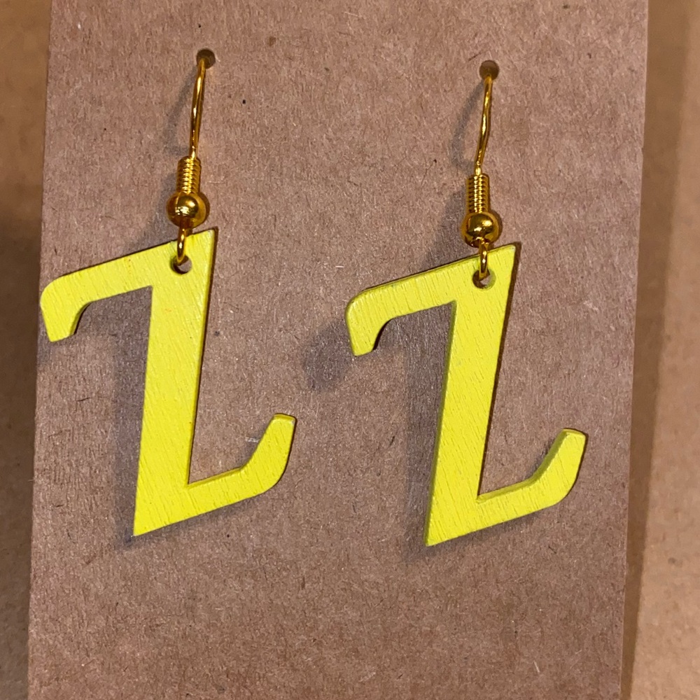 ☀️3/$9☀️ Letter “Z” Earrings with Sterling Silver Hooks. (Yellow)